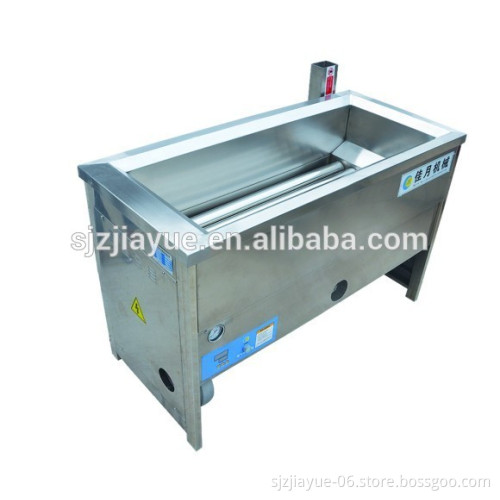 Gas deep frying machine by manual discharge